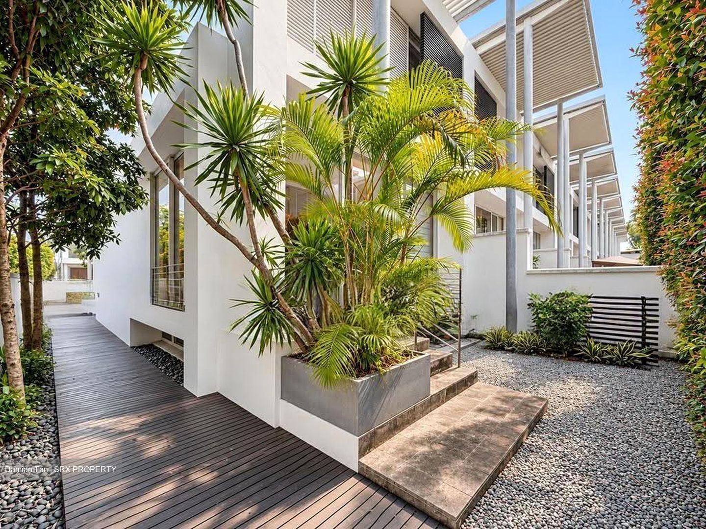 Oasis @ Mulberry (D13), Terrace #630085731